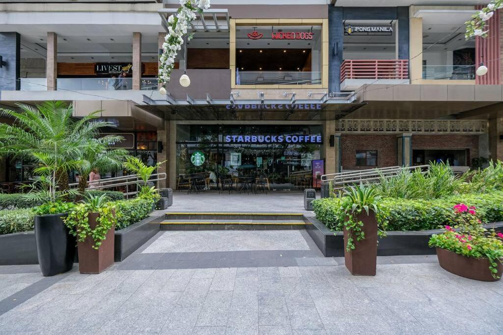Spacious 3br In Uptown Bgc - Walking Distance To Malls And Restaurants
