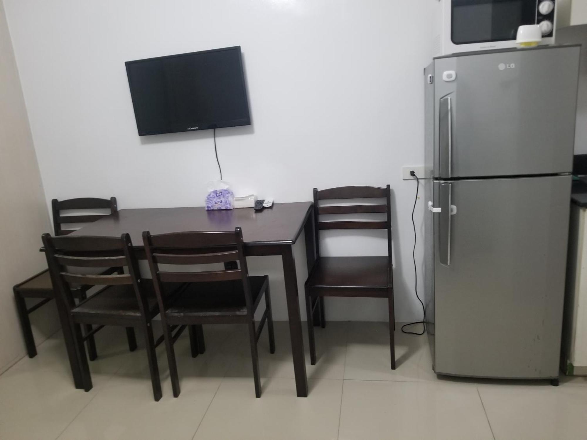 Sea Residences Affordable Staycations * Manila