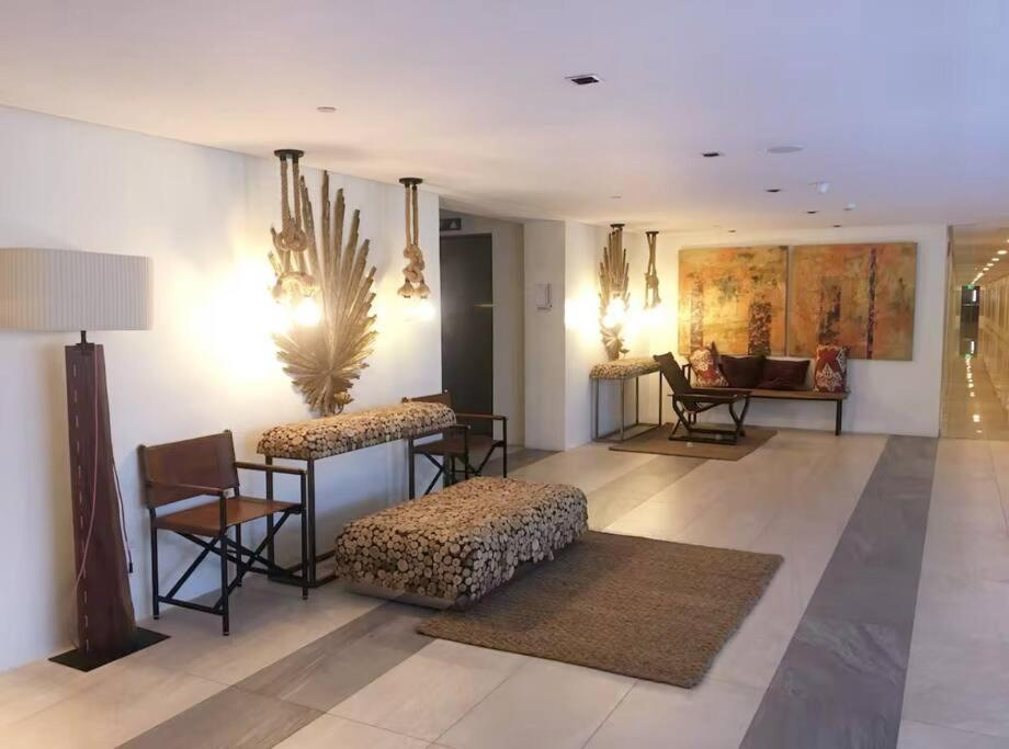 2 Bedroom With Balkony Manila