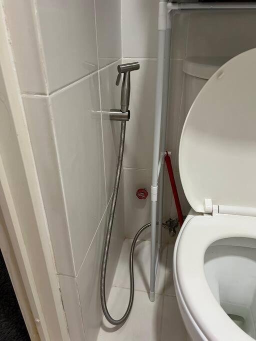Apartment In Alabang Muntinlupa *