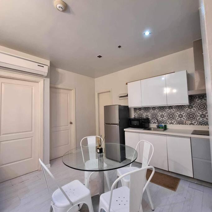 Cozy Two Bedroom Flat In The Gramercy Residences Apartment Manila