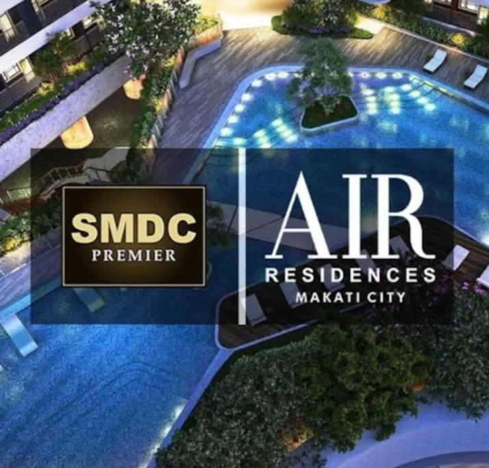 1br Free Parking With Balcony Near Rcbc, Trident, Mmc * Manila