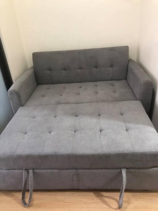 Apartment 1br Calathea Place Nr Airport, Netflix,50mbps Wifi *