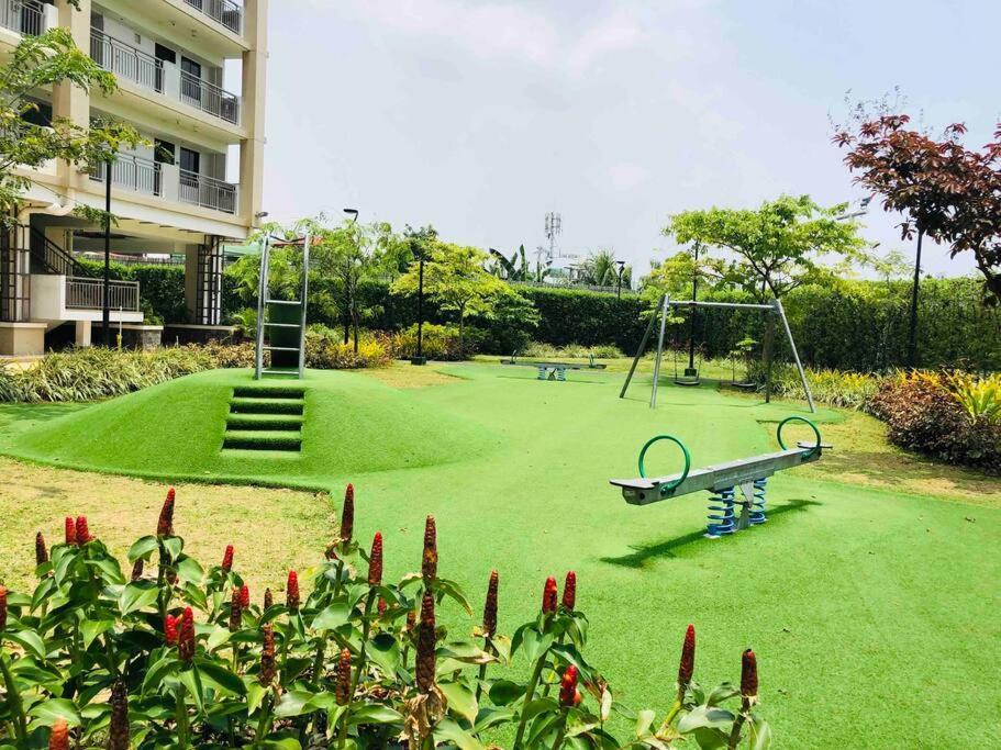 1br Calathea Place Nr Airport, Netflix,50mbps Wifi Apartment