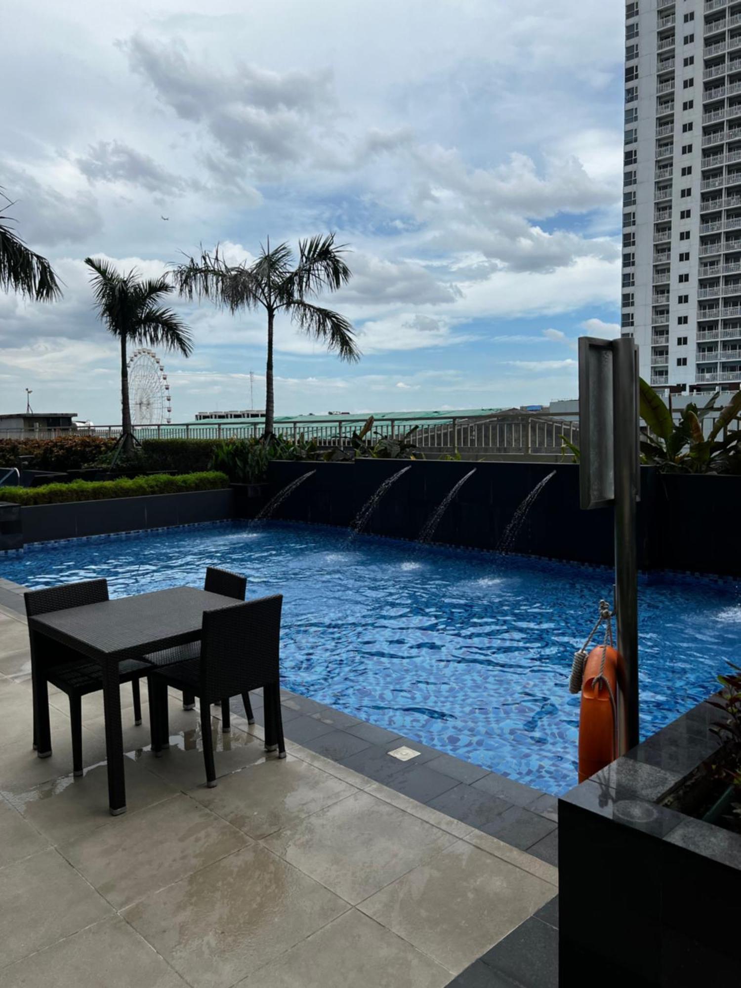 Country-style 1br Family At Coast Residences *
