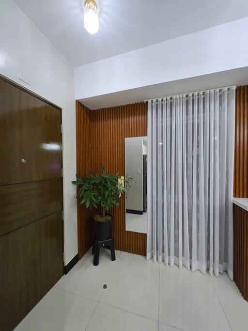 Cozy Corner Manhattan Heights 2bedroom,2bathroom With Amazing View Manila