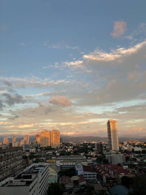 Cozy Corner Manhattan Heights 2bedroom,2bathroom With Amazing View