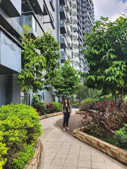 Cozy Corner Manhattan Heights 2bedroom,2bathroom With Amazing View Apartment Manila
