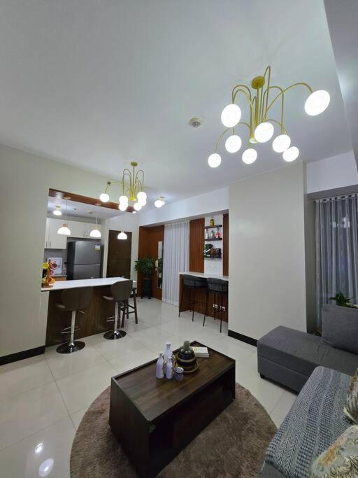 Cozy Corner Manhattan Heights 2bedroom,2bathroom With Amazing View Manila