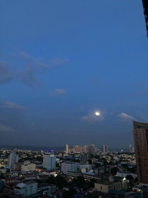 Apartment Cozy Corner Manhattan Heights 2bedroom,2bathroom With Amazing View *
