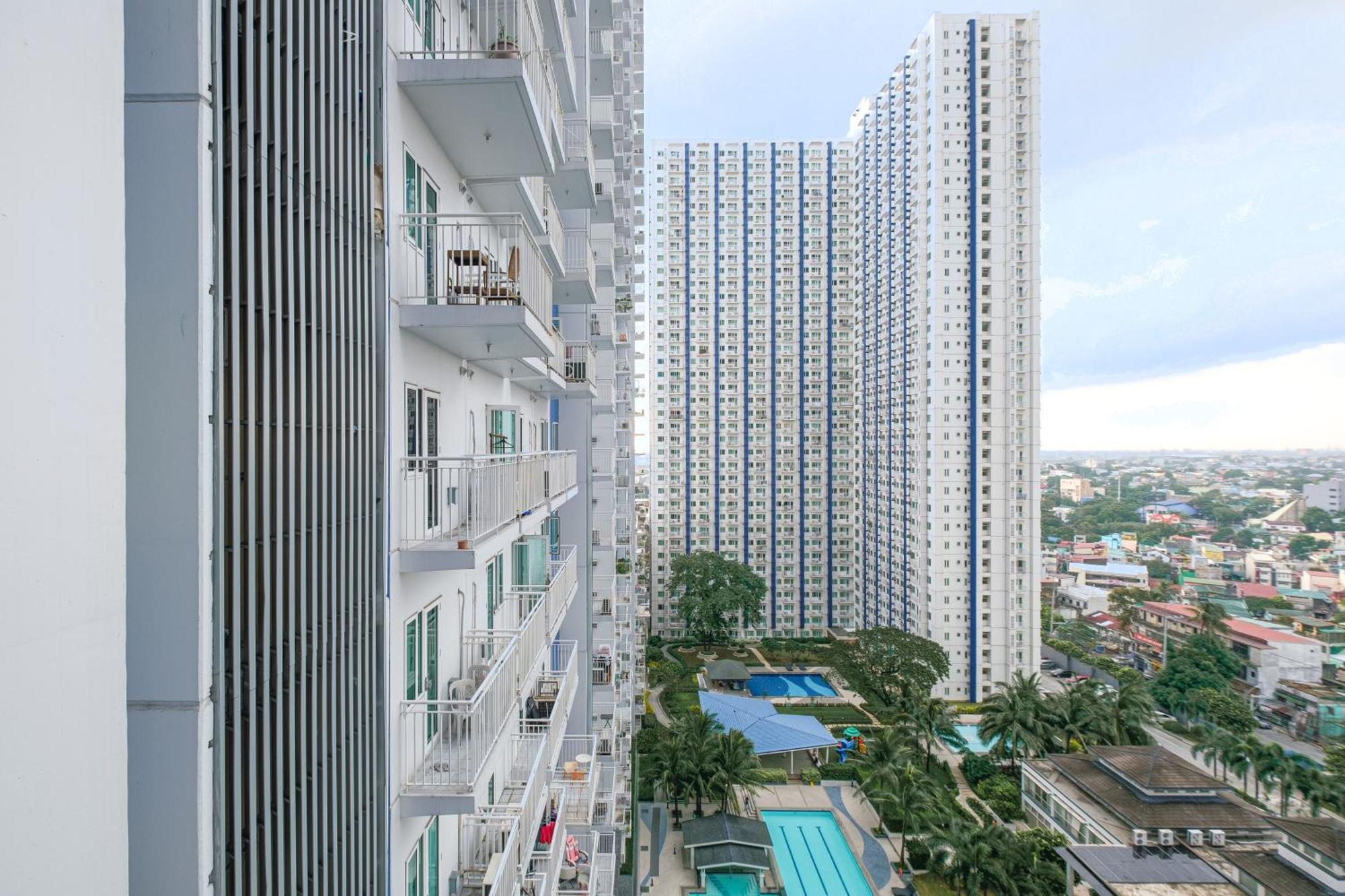 2br Qc Sm Vertis North Edsa For Balikbayan Manila