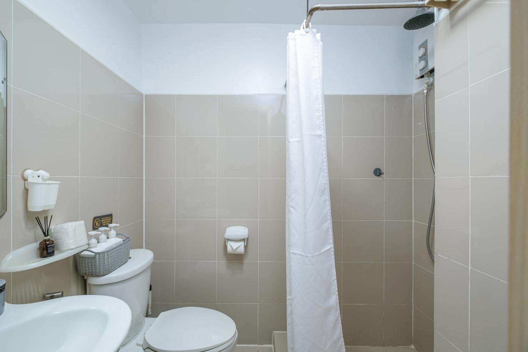 2br Qc Sm Vertis North Edsa For Balikbayan Apartamento *