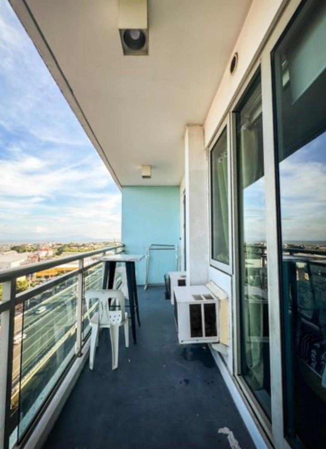 2 Bedroom With Balkony * Manila