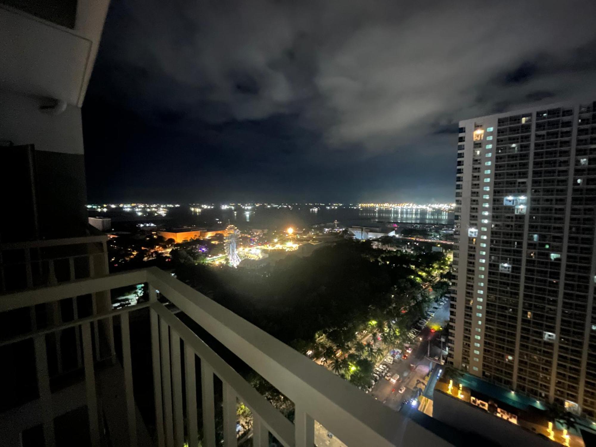 Near Moa Good For Sleeping With Bayview,sofa And Wifi 3146 Apartment *
