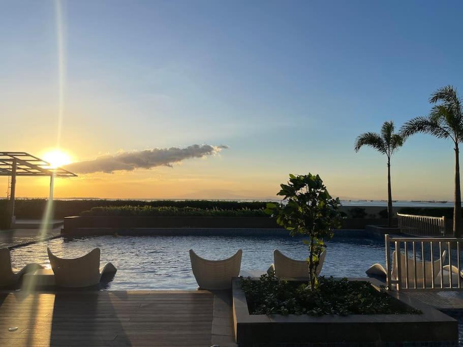 Apartment Luxury 1br Beside Okada Manila