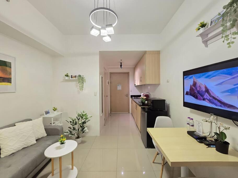 Apartment 1br Condotel W Balcony Sm Light Residences #lt11 Manila