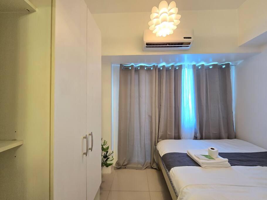 1br Condotel W Balcony Sm Light Residences #lt11 * Manila