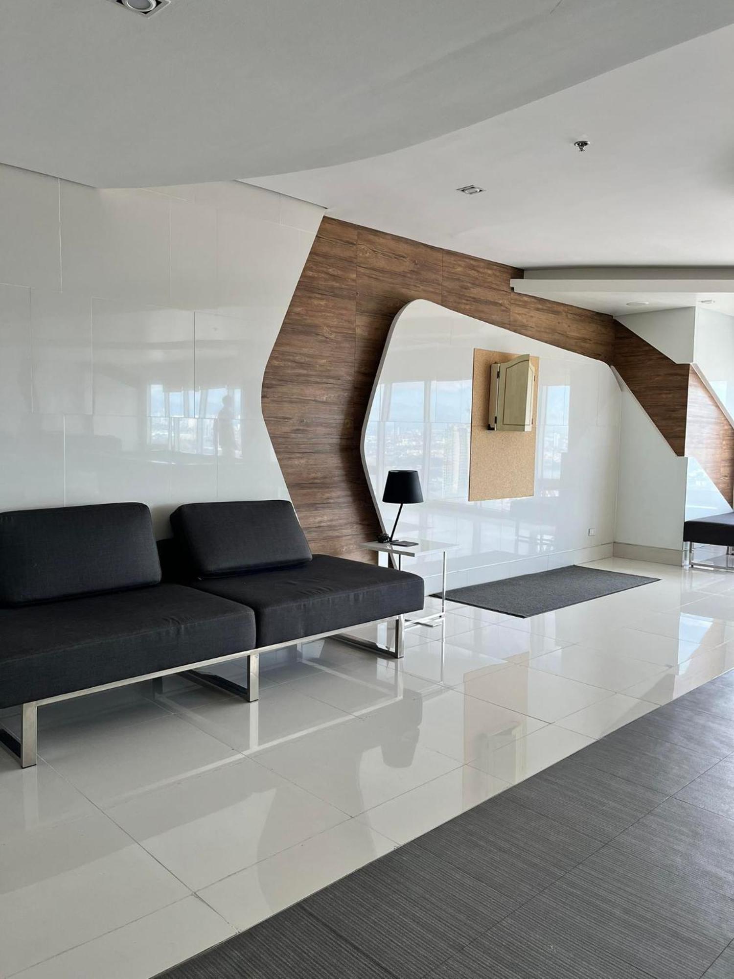 Apartment Unit In Green Residences Taft Next To De La Salle University