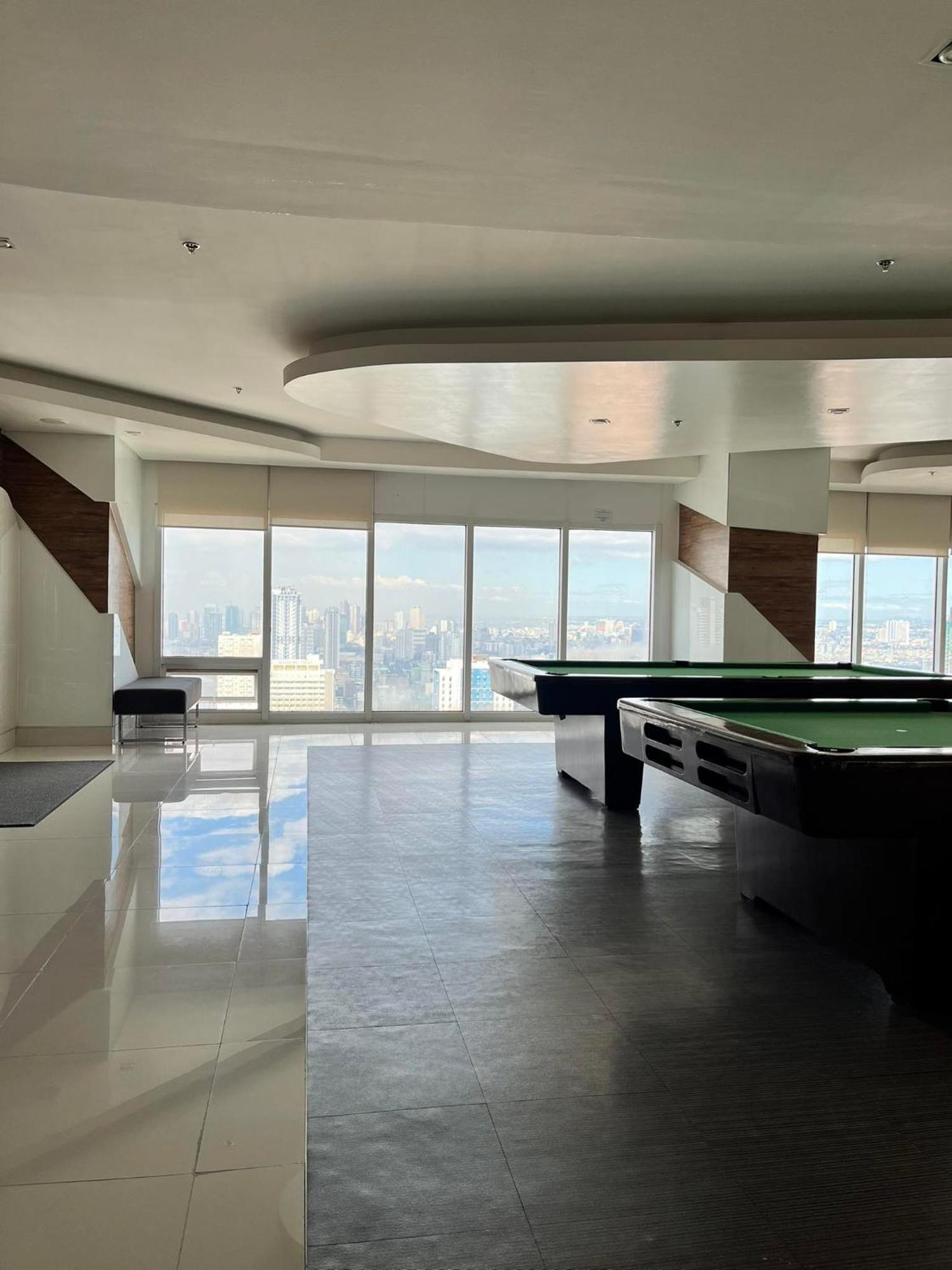 Unit In Green Residences Taft Next To De La Salle University Apartment Manila