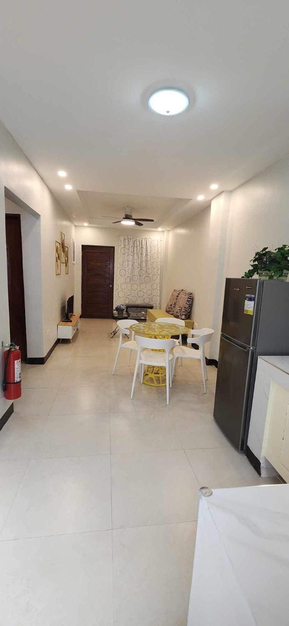 Kuya And Kambals 2 Bedroom 2 Bath Manila