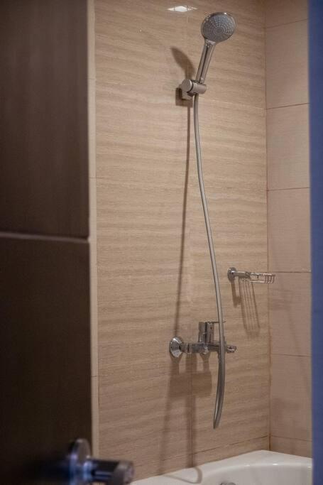 Parksuites Bgc - Spacious 2 Bedroom Manila