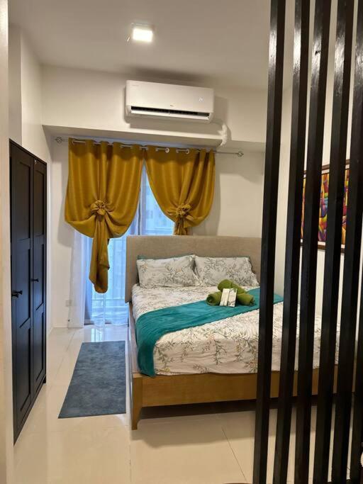 Apartment Cozy 2br Unit In Fame Residences, Mandaluyong *