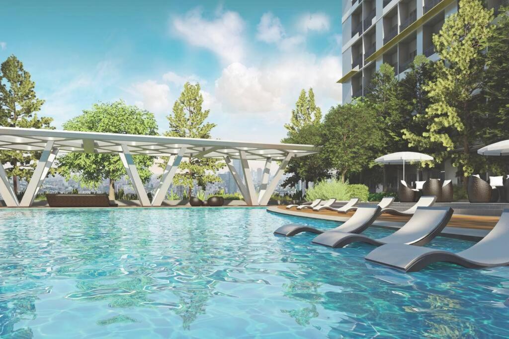 Apartment Cozy 2br Unit In Fame Residences, Mandaluyong