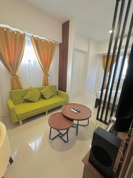 Apartment Cozy 2br Unit In Fame Residences, Mandaluyong
