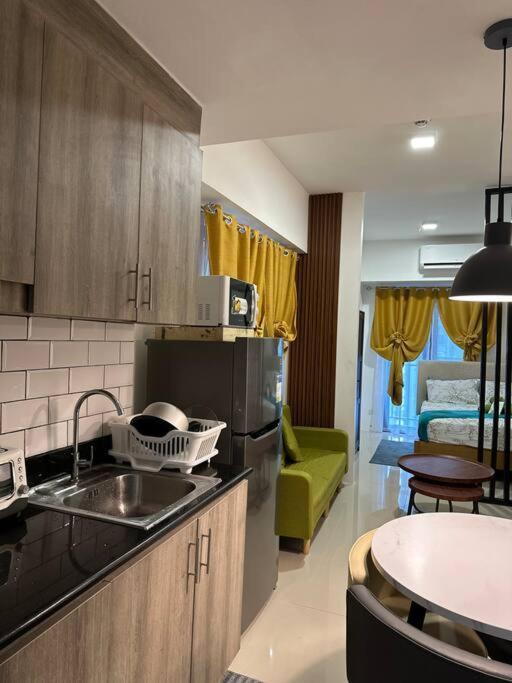 Cozy 2br Unit In Fame Residences, Mandaluyong