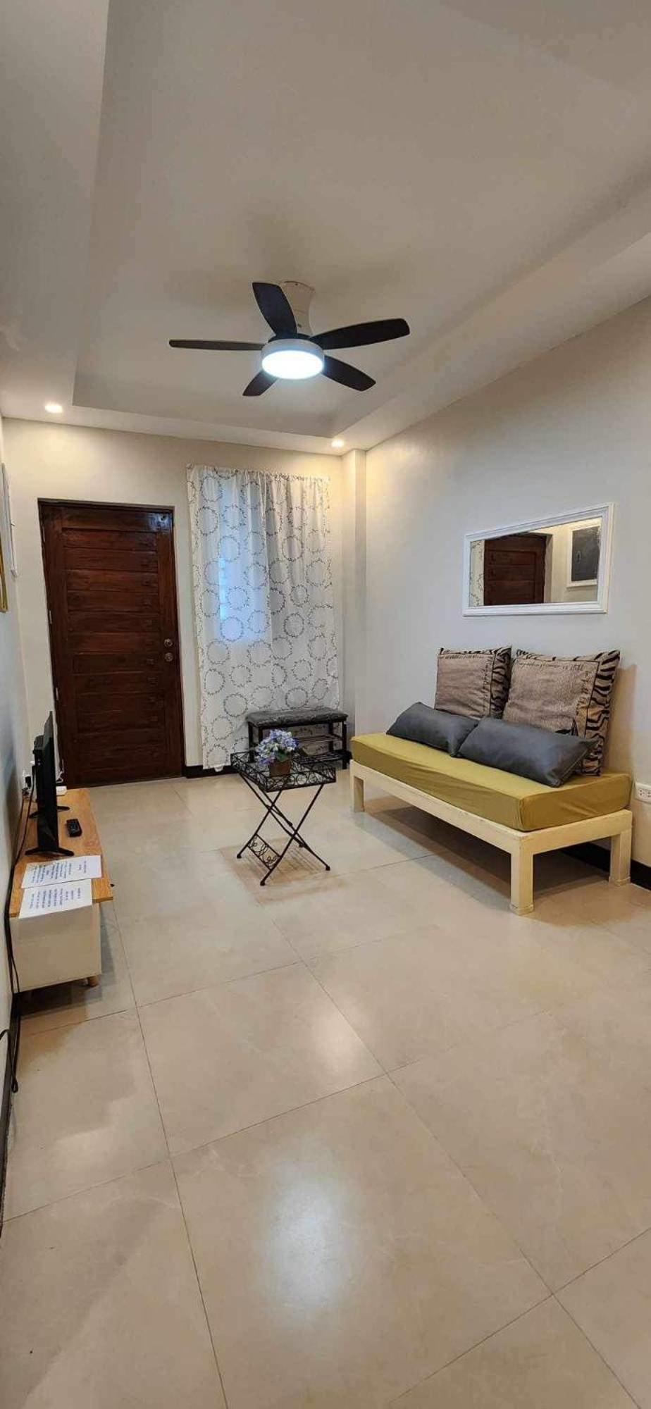 Apartment Kuya And Kambals 2 Bedroom 2 Bath