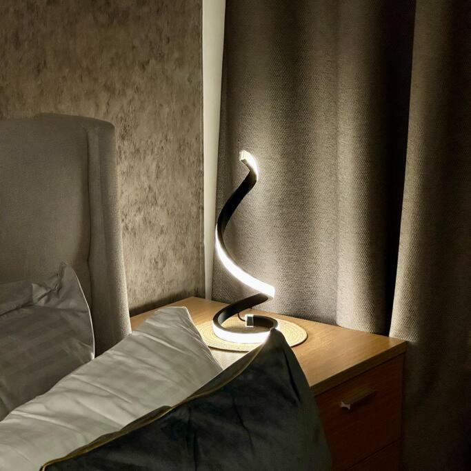 Gabila Staycation At Azure Manila
