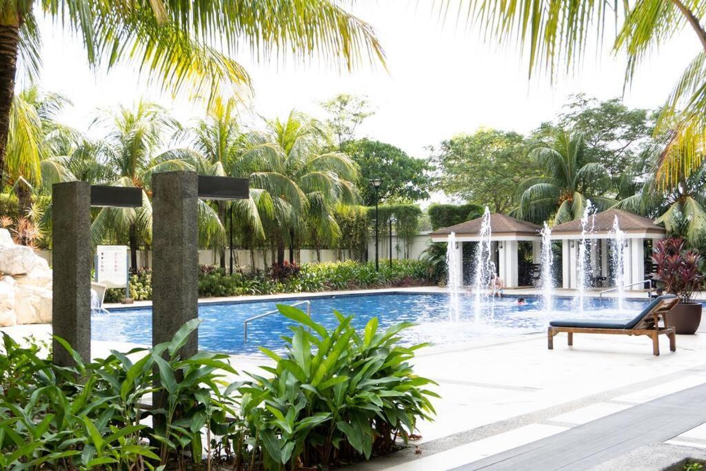 Apartment Selah Staycations Manila