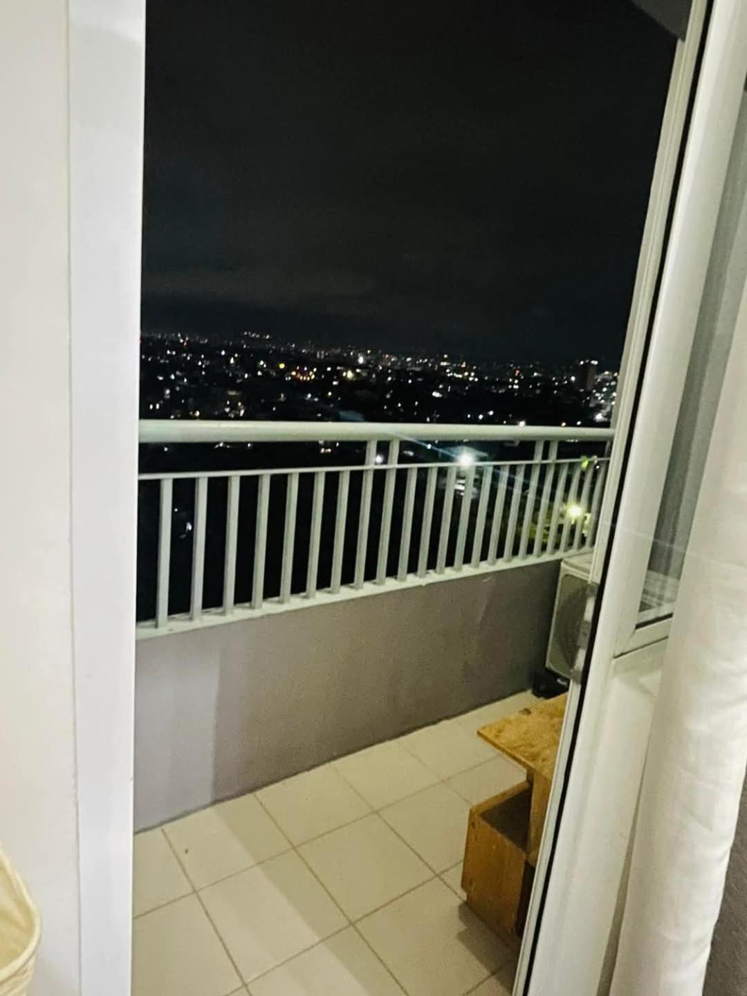 Vm Staycation Grace Taguig *