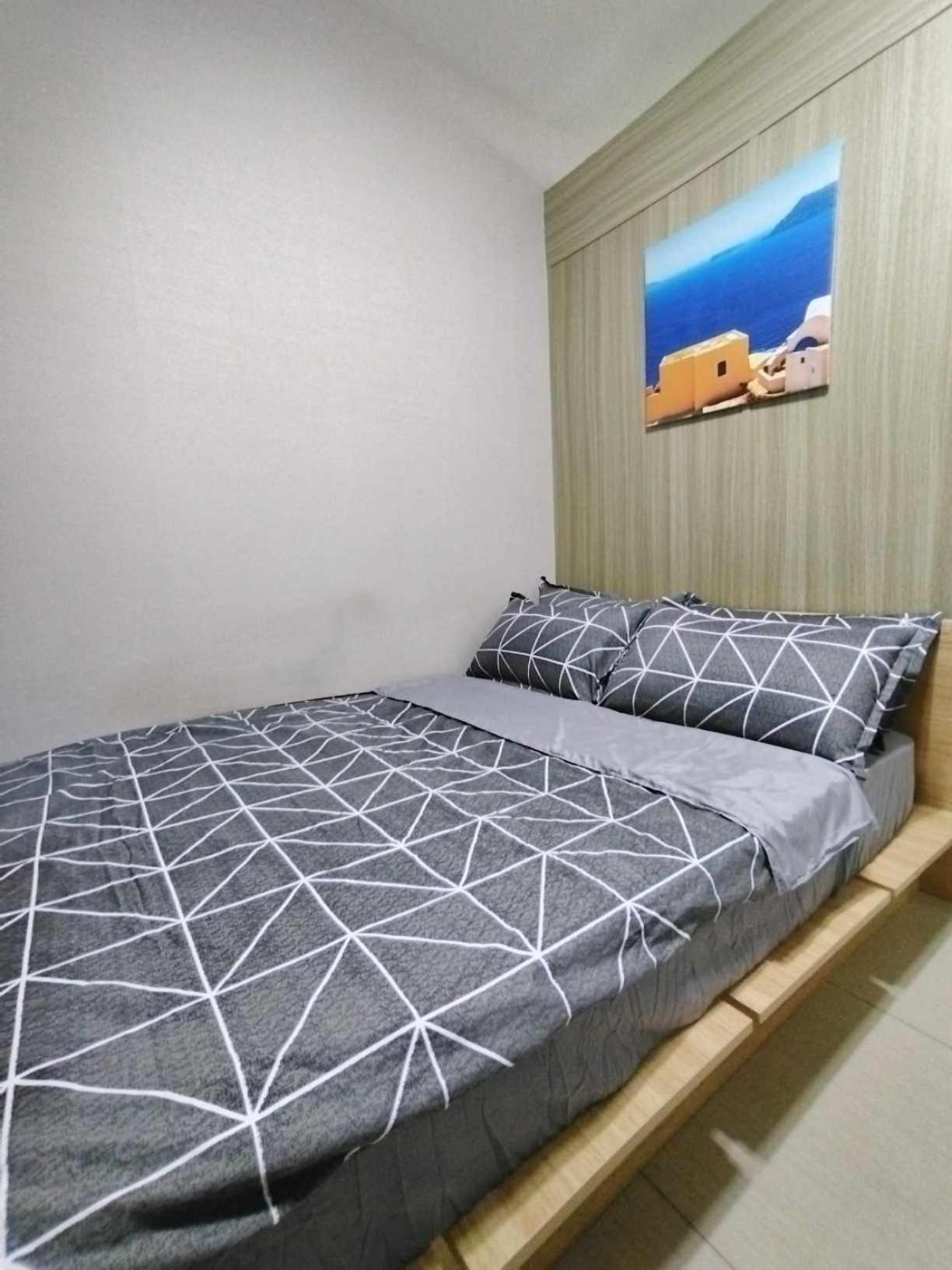 Pasay Shore Residences With One Bedroom With Balcony Manila