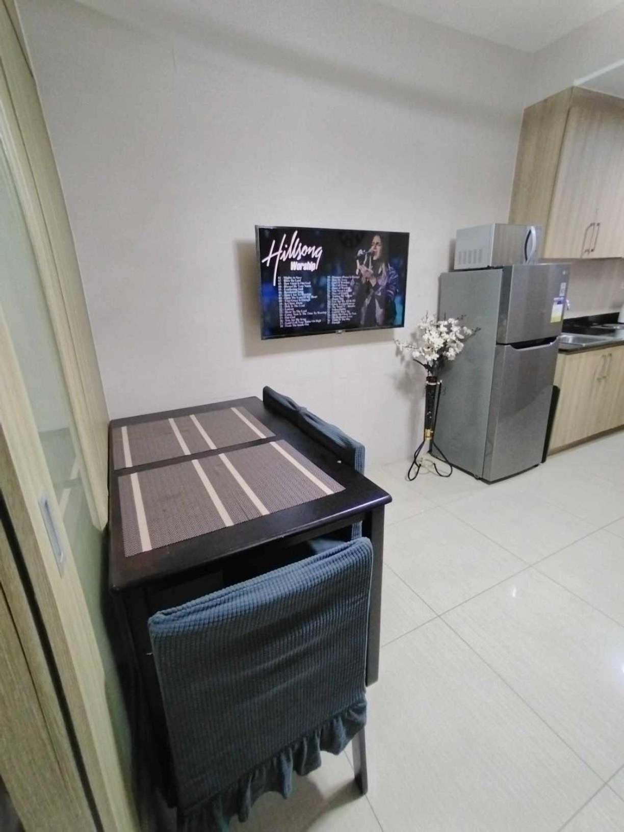Apartment Pasay Shore Residences With One Bedroom With Balcony