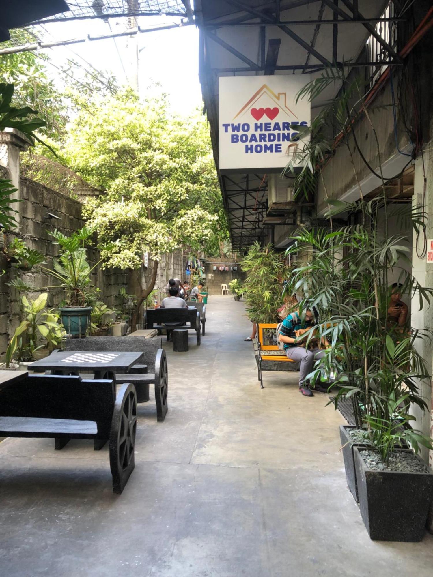 Two Hearts Boarding Hostel Manila