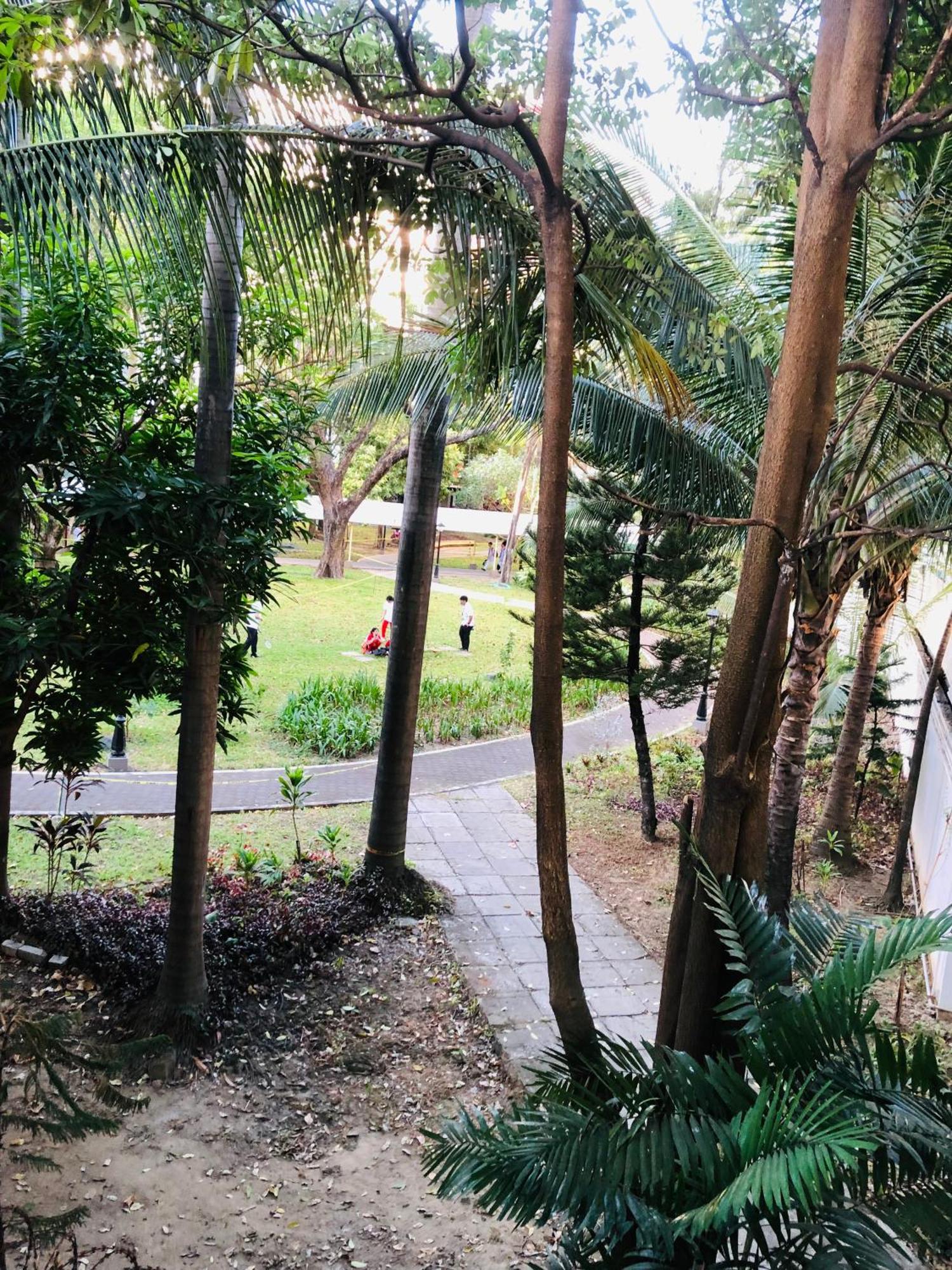 Two Hearts Boarding Hostel Manila