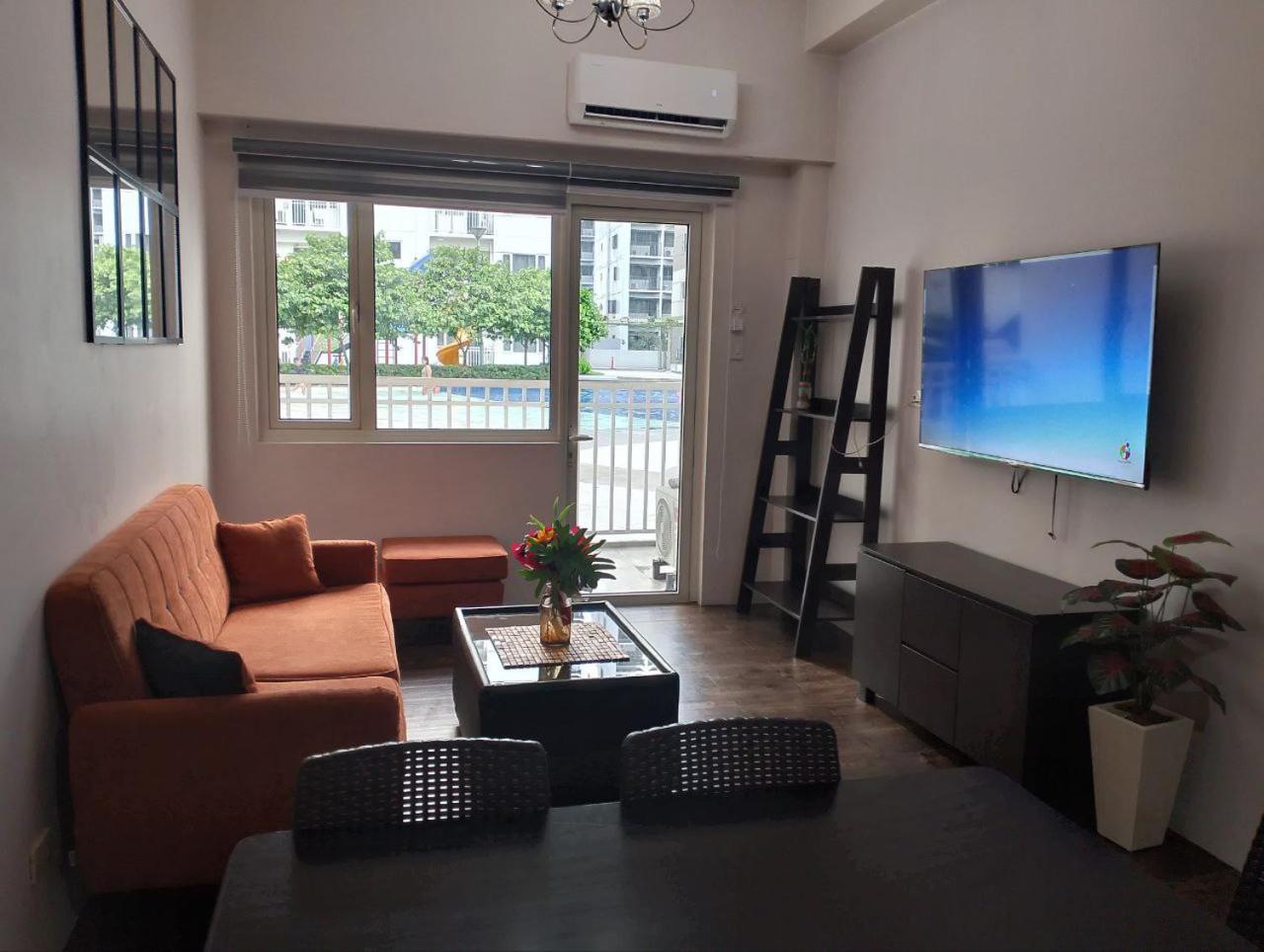 Apartment Lovely 2 Bedroom At Moa Manila