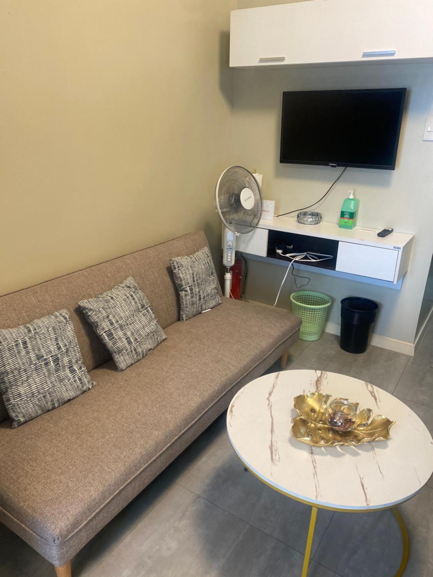 Comfy Staycation Apartment