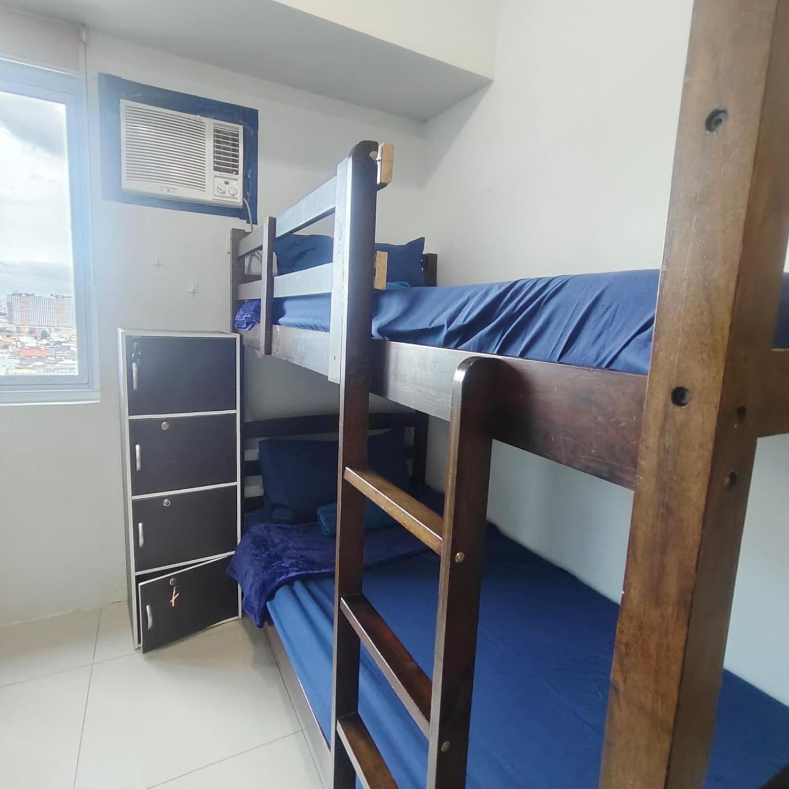 Budget Family Group For 4 Persons Apartment *