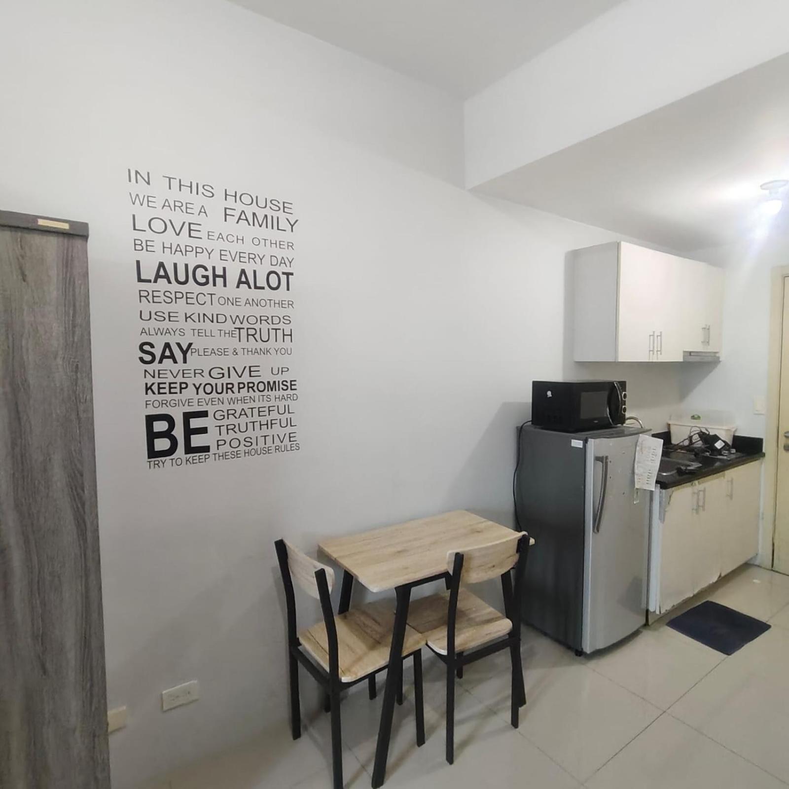 Budget Family Group For 4 Persons Apartment *