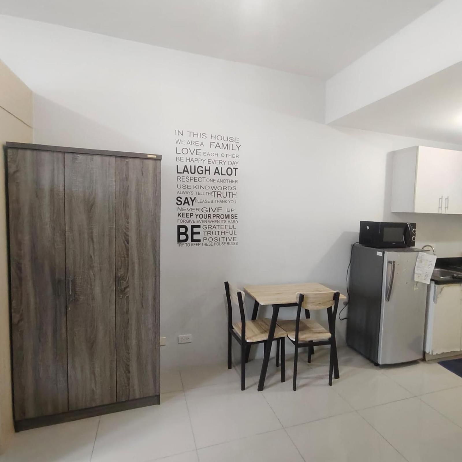 Budget Family Group For 4 Persons Apartment