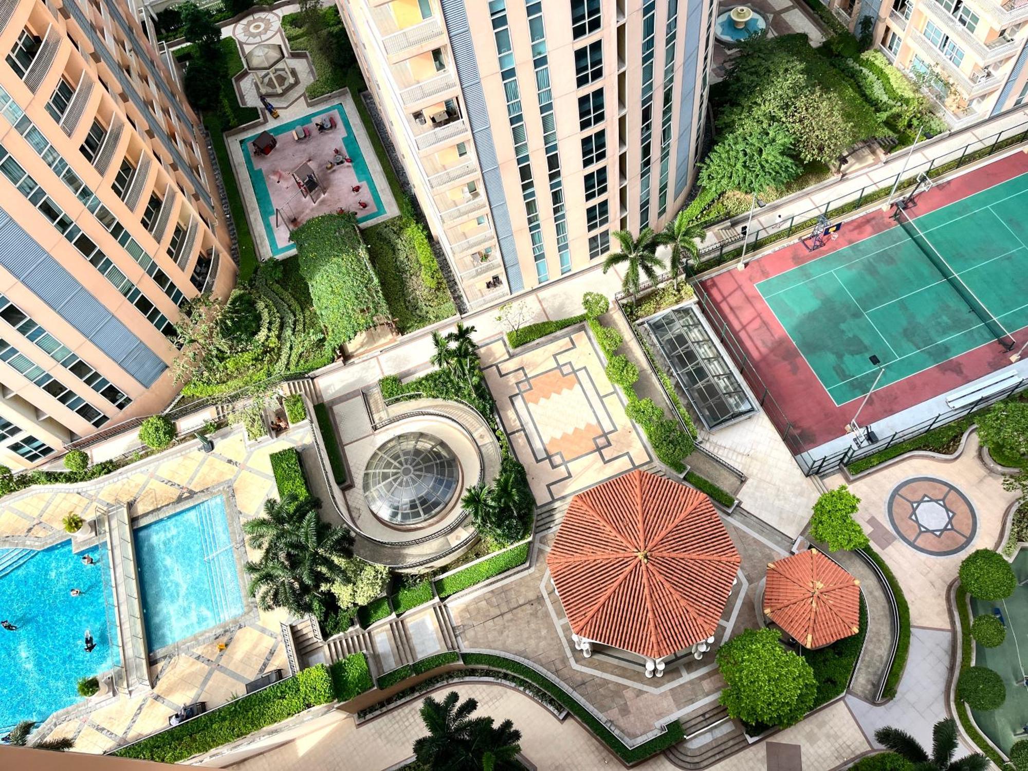 Venice Bgc Luxury - Balcony, Pool, Wi-fi * Manila