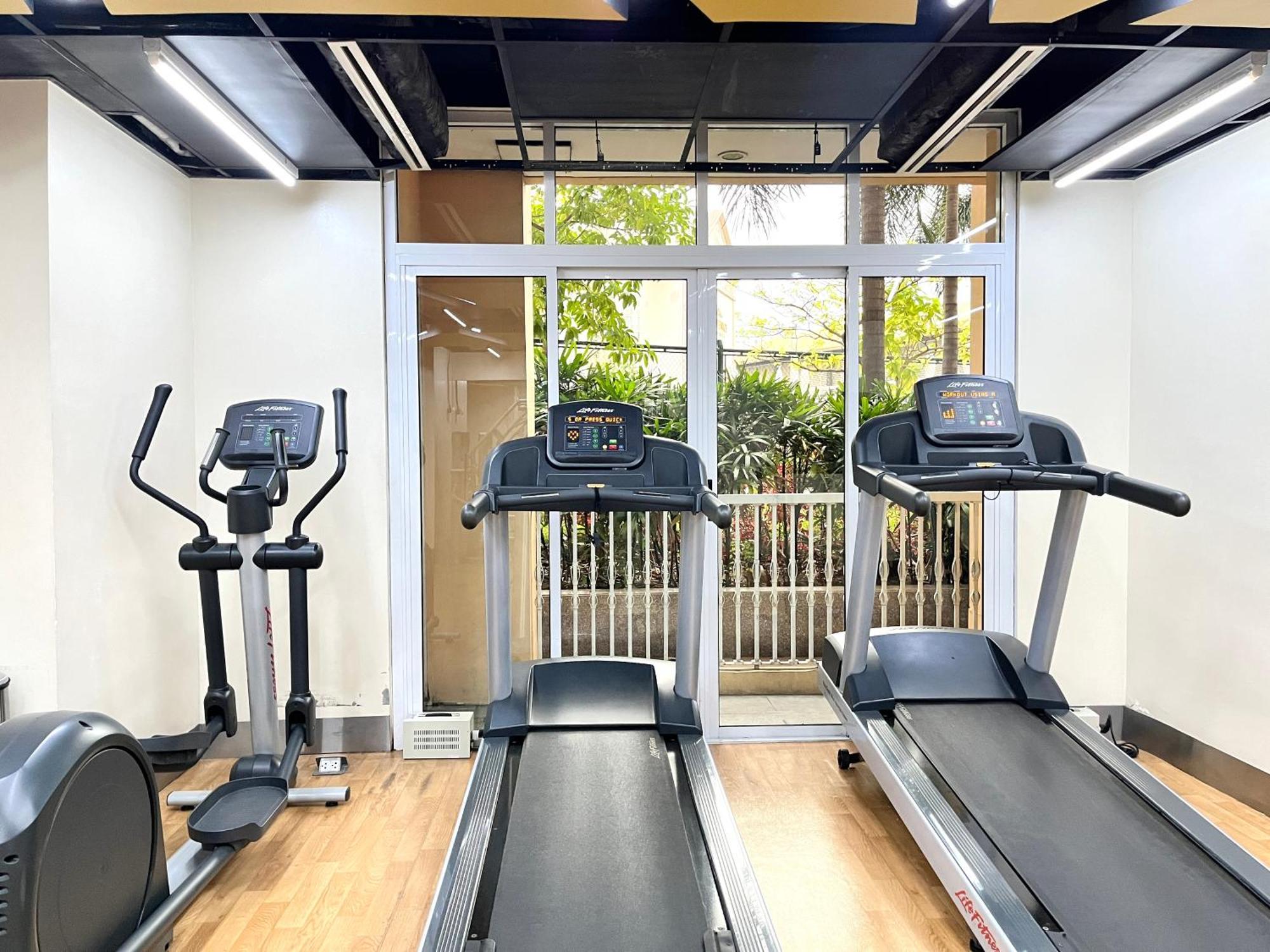 Venice Bgc Luxury - Balcony, Pool, Wi-fi * Manila