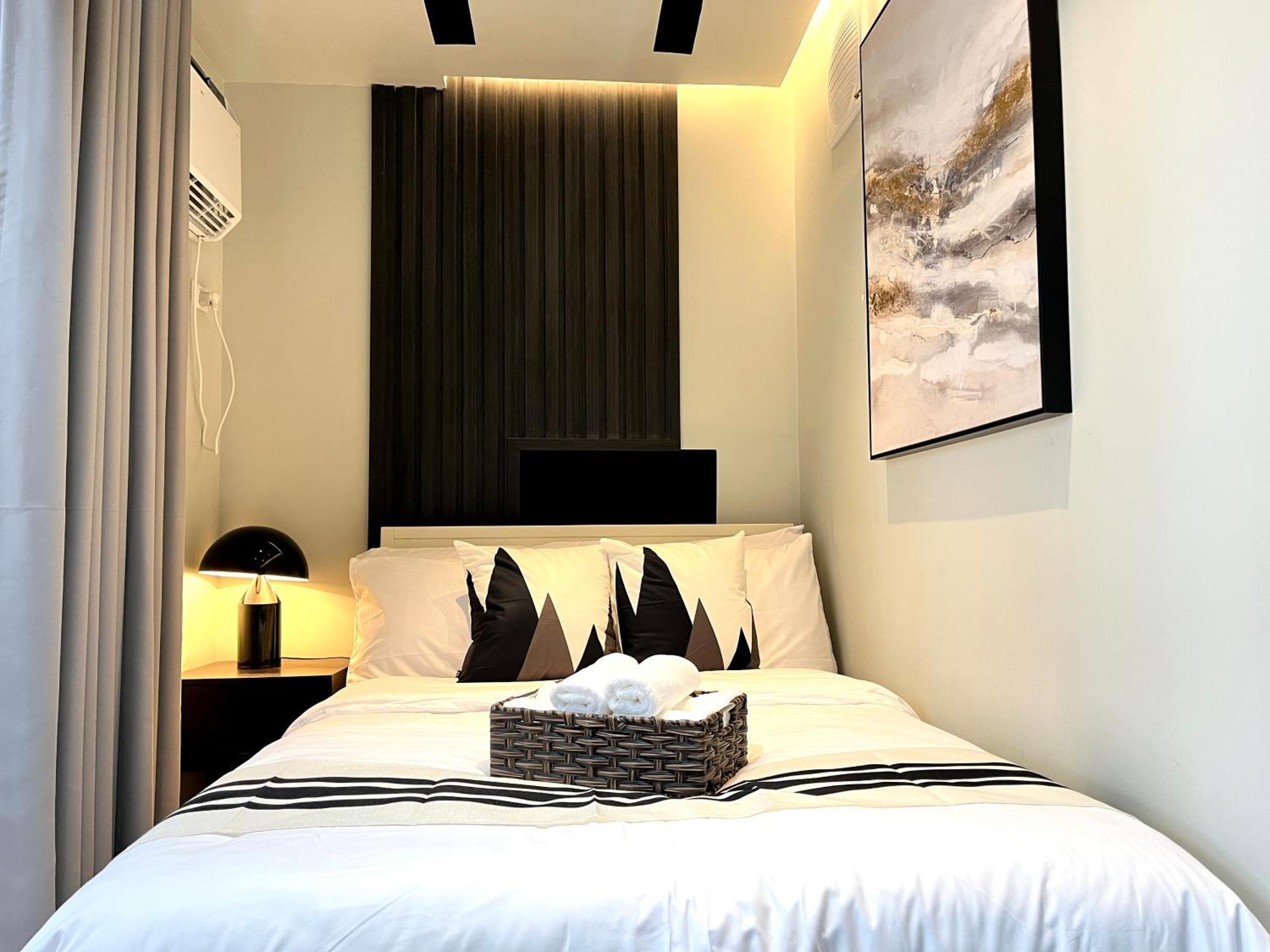 Venice Bgc Luxury - Balcony, Pool, Wi-fi