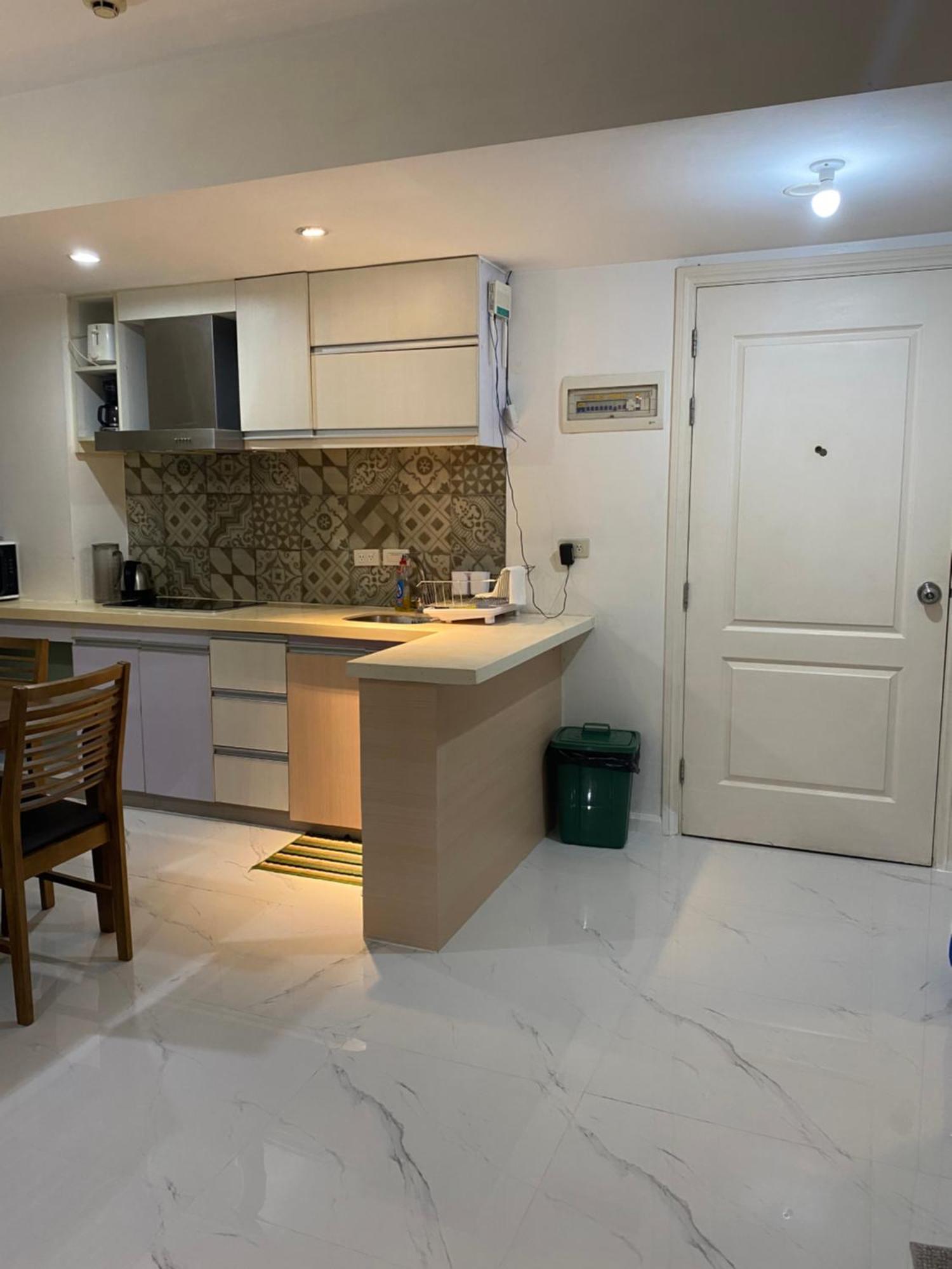 Azure Urban And Residences By Rosary Apartment Manila