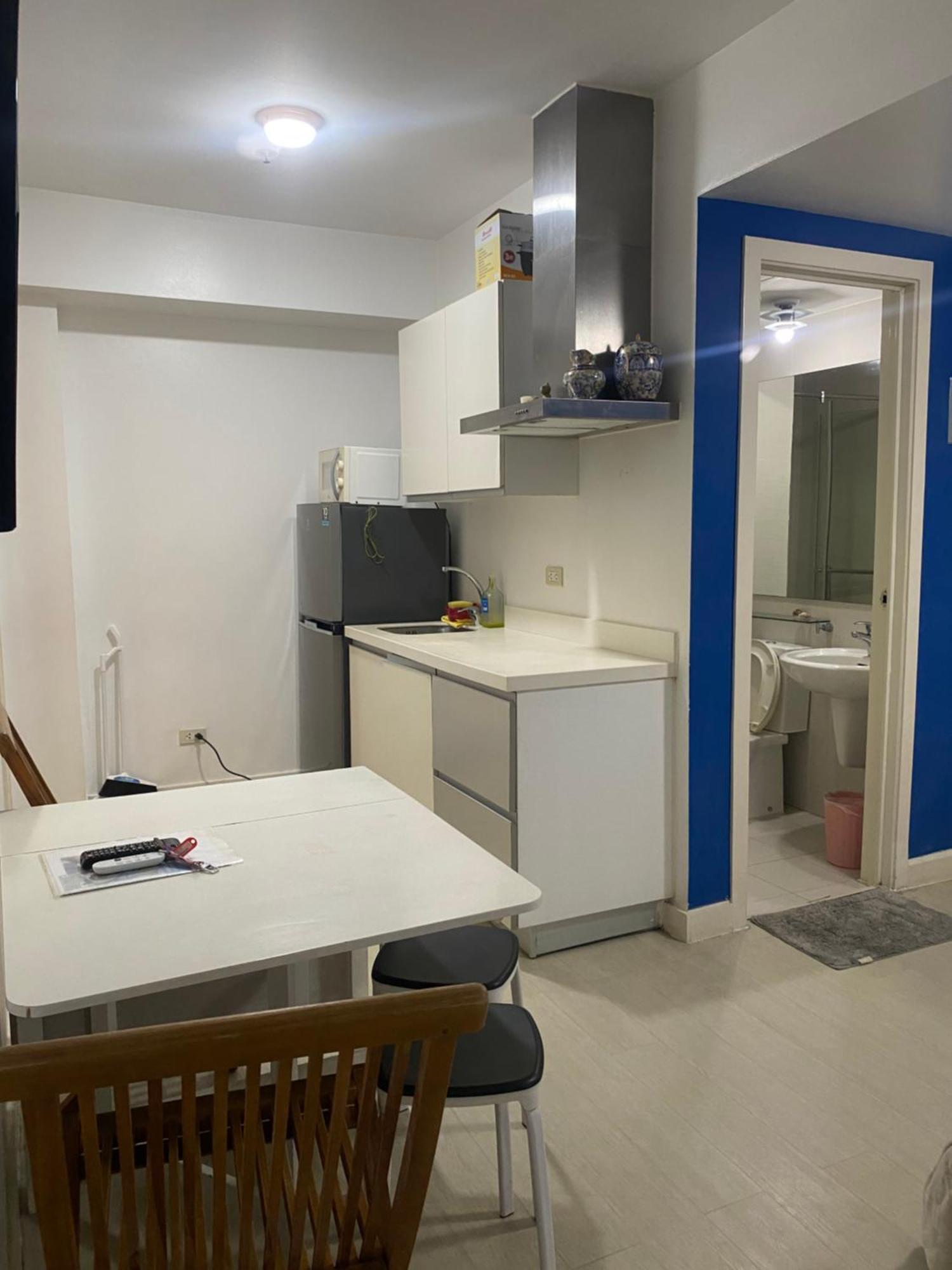 Apartment Azure Urban And Residences By Rosary Manila