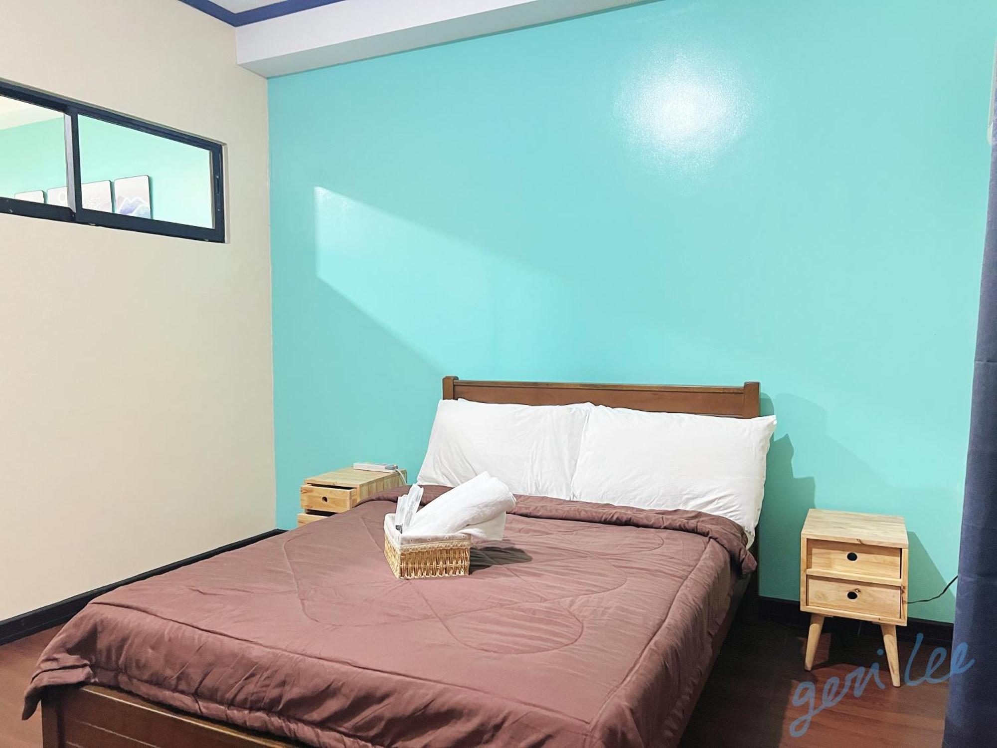 Hoya In Malate Apartment