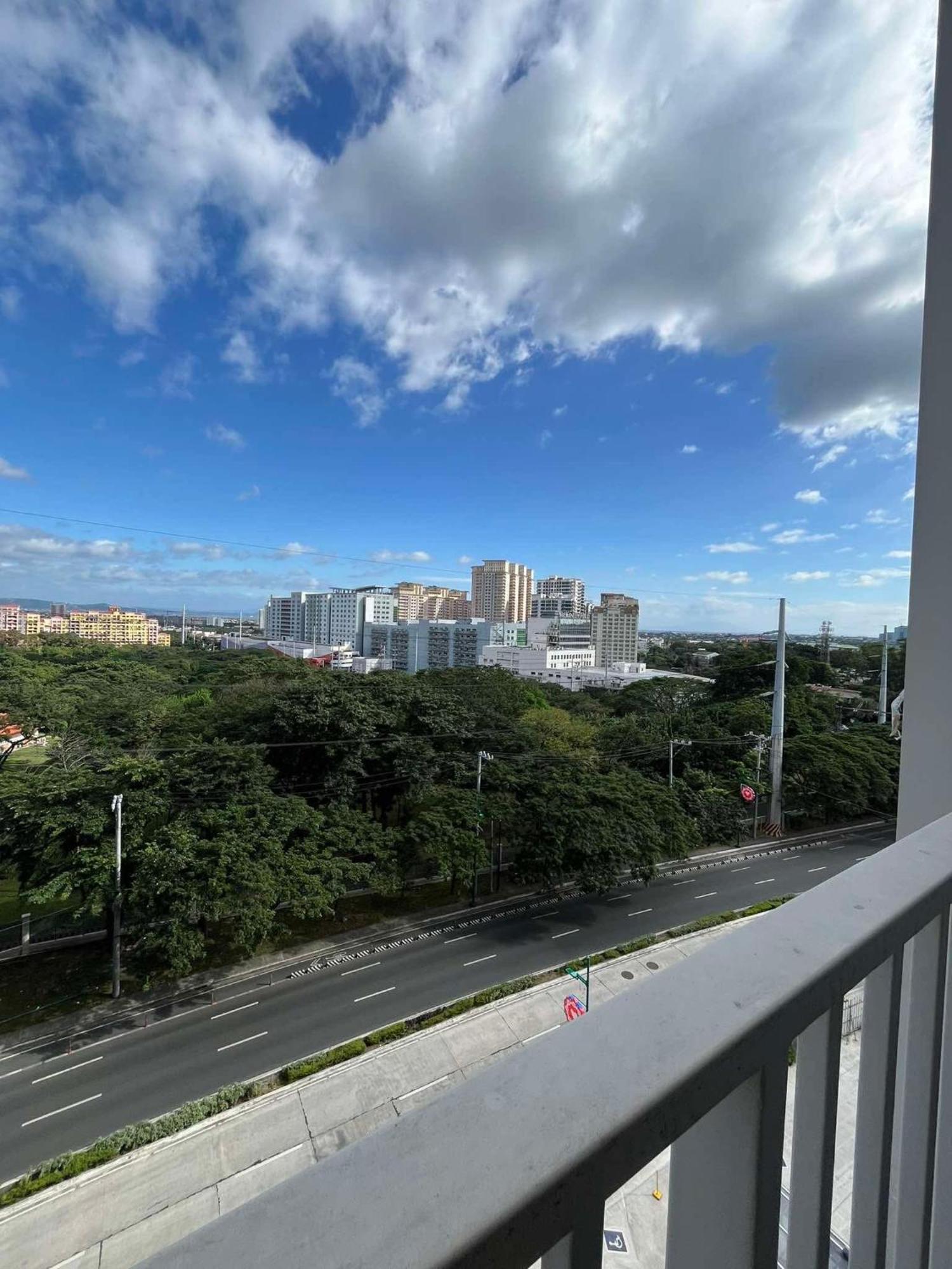 Park Mckinley West Unit 9y Tower B Apartment