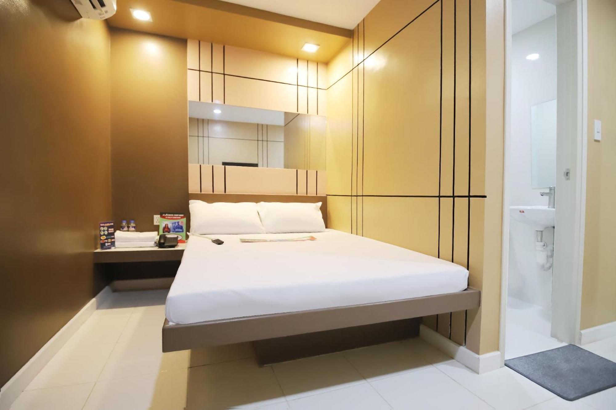 Astrotel Divisoria 3*
